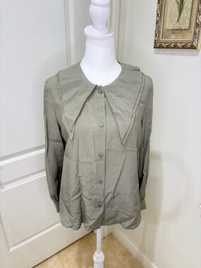 Women's Olive Green Button-Front Blouse with Statement Collar KOREAN FASHION